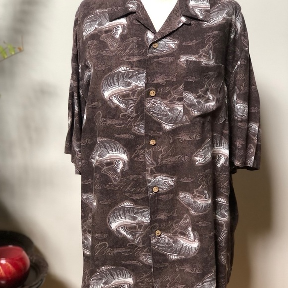 Puritan collared button down shirt with fish large mouth Bass size Large 42 - 44 - Picture 1 of 9